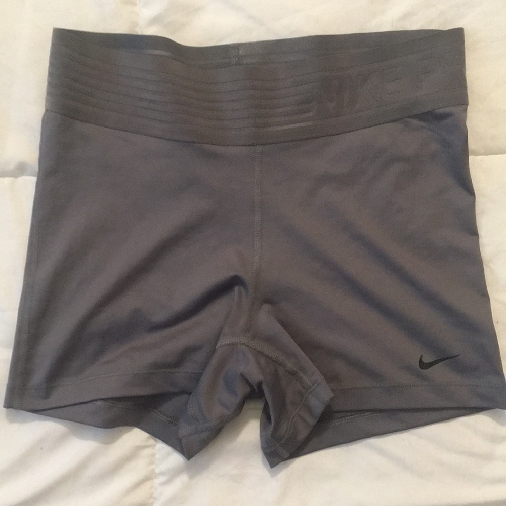 Nike high waisted exercise shorts grey